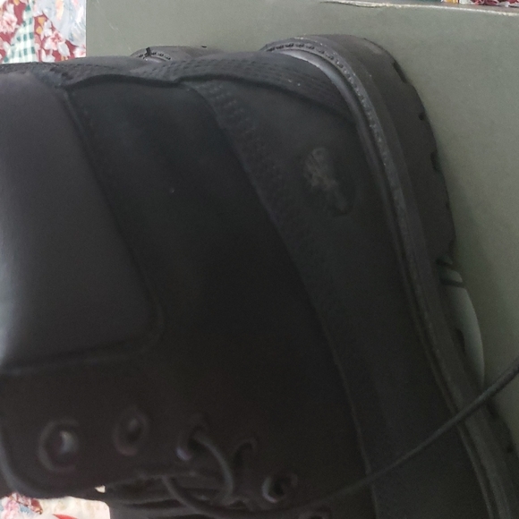 Timberland Boots - Picture 5 of 7